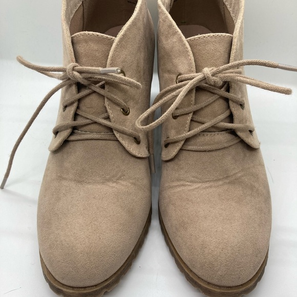 Restricted heeled boot suede - Picture 2 of 5